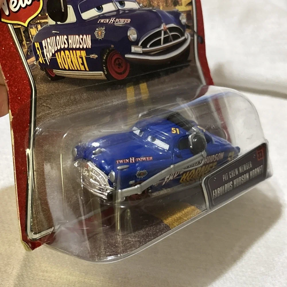 Disney Pixar Cars Pit Crew Member Fabulous Hudson Hornet‎ #33 Lenticular Eyes